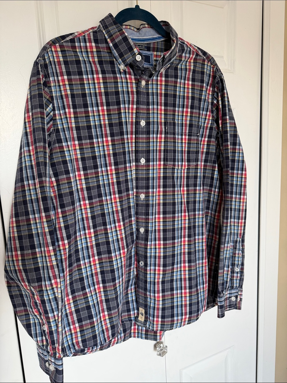 Bass Men's Plaid Button-Down Shirt - Navy, Red, White